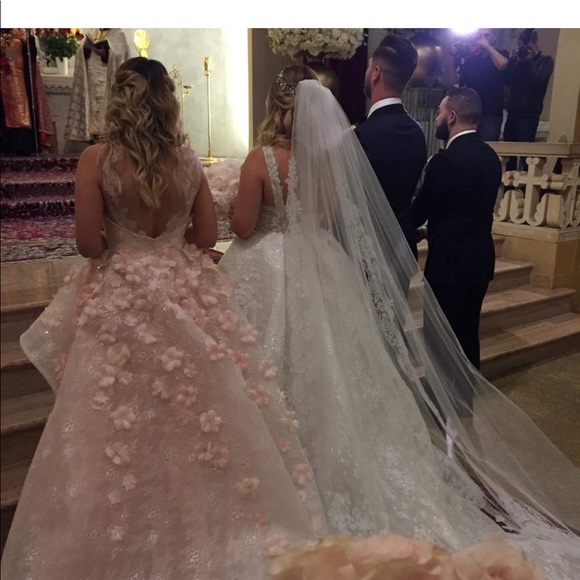 Zuhair Murad gown - Picture 7 of 8